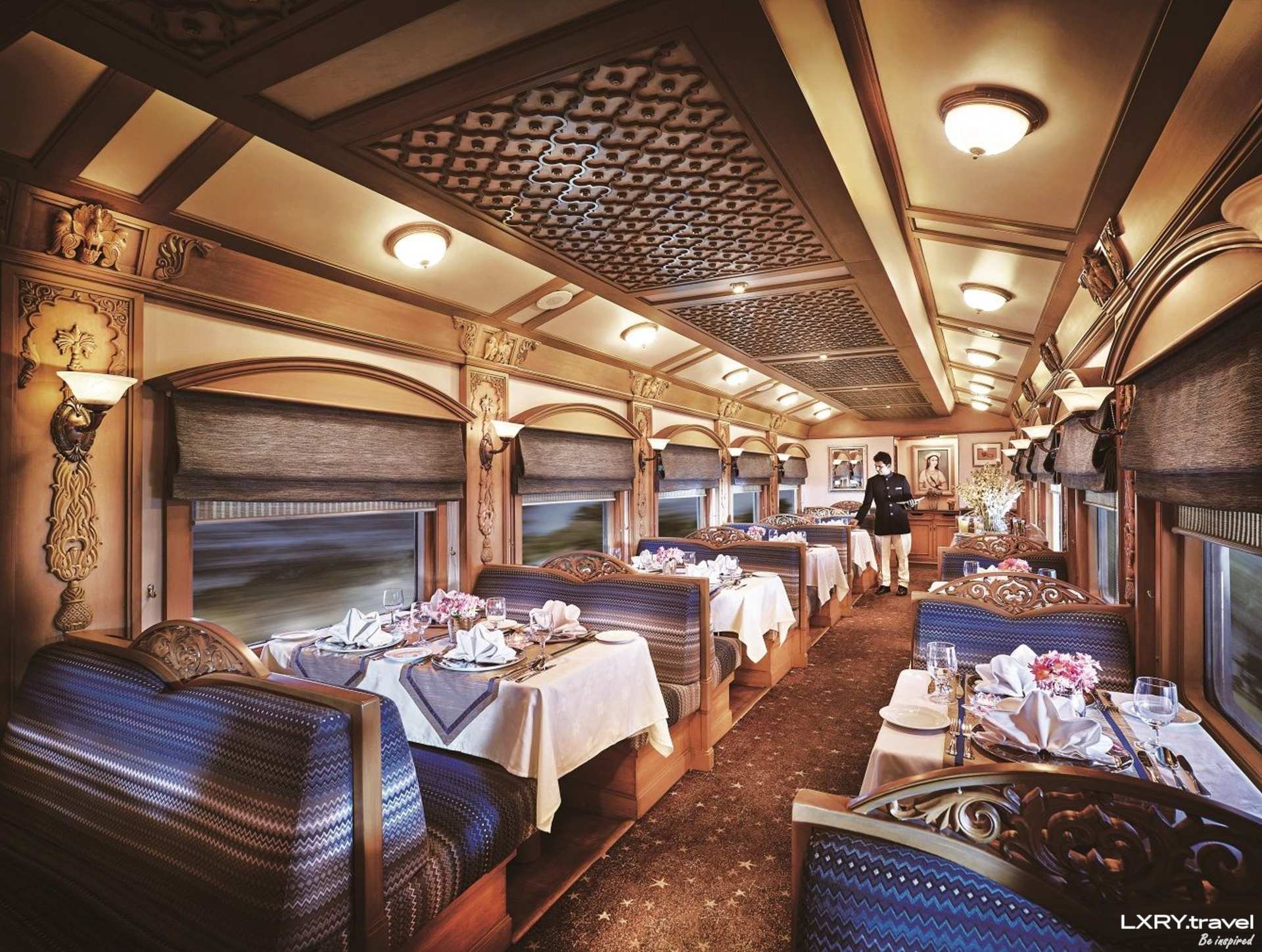 21 вагон в поезде. Поезд Deccan Odyssey. Deccan Odyssey Luxury Train. «Дворец на колесах» (Palace on Wheels). Транссибирский экспресс золотой Орел.